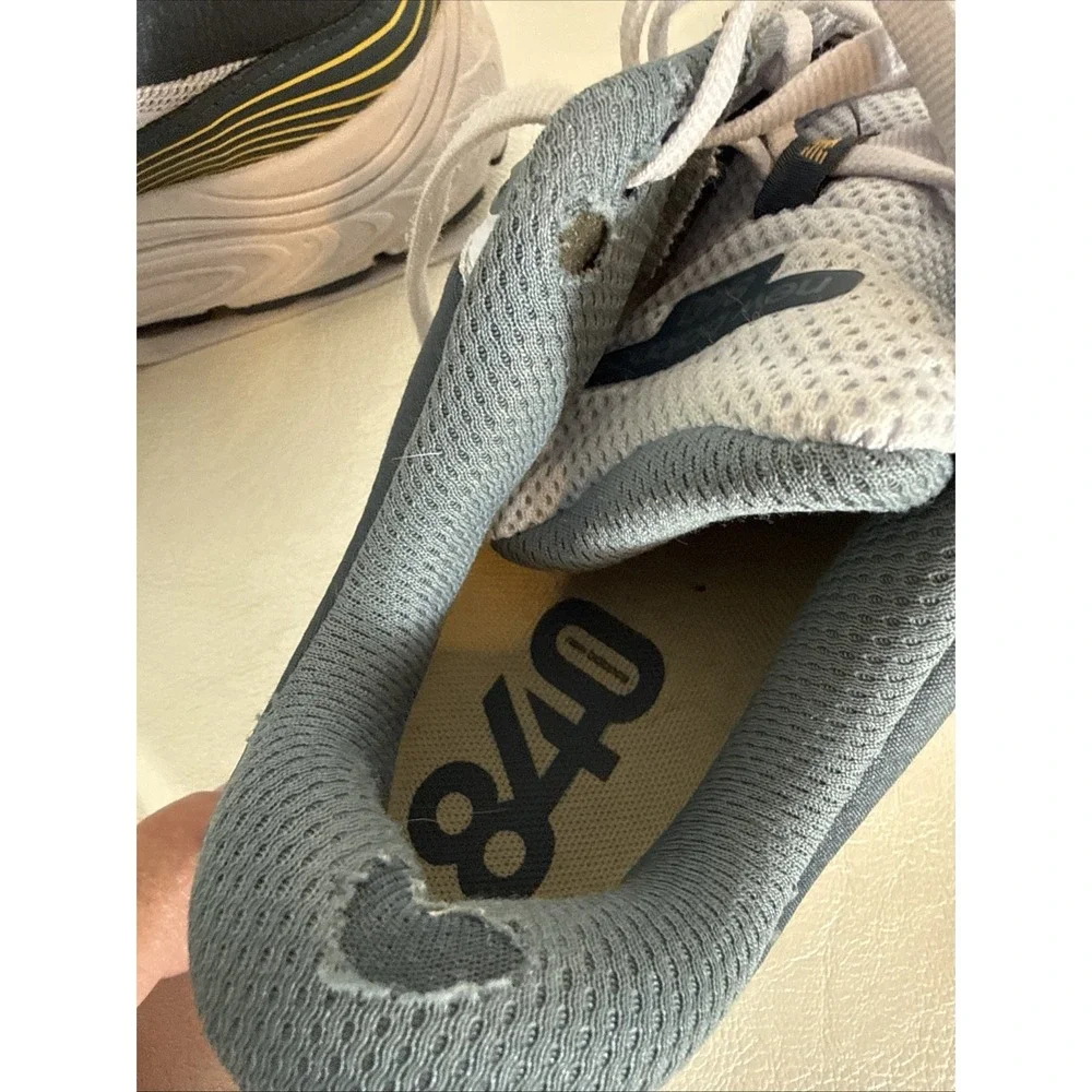 New Balance 840 Grey White Yellow Running Shoes ABZORB Women 9 READ DESCRIPTION